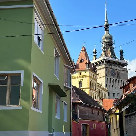 Apartment In Cetatea *